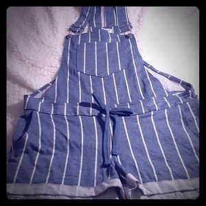 shorts overalls medium